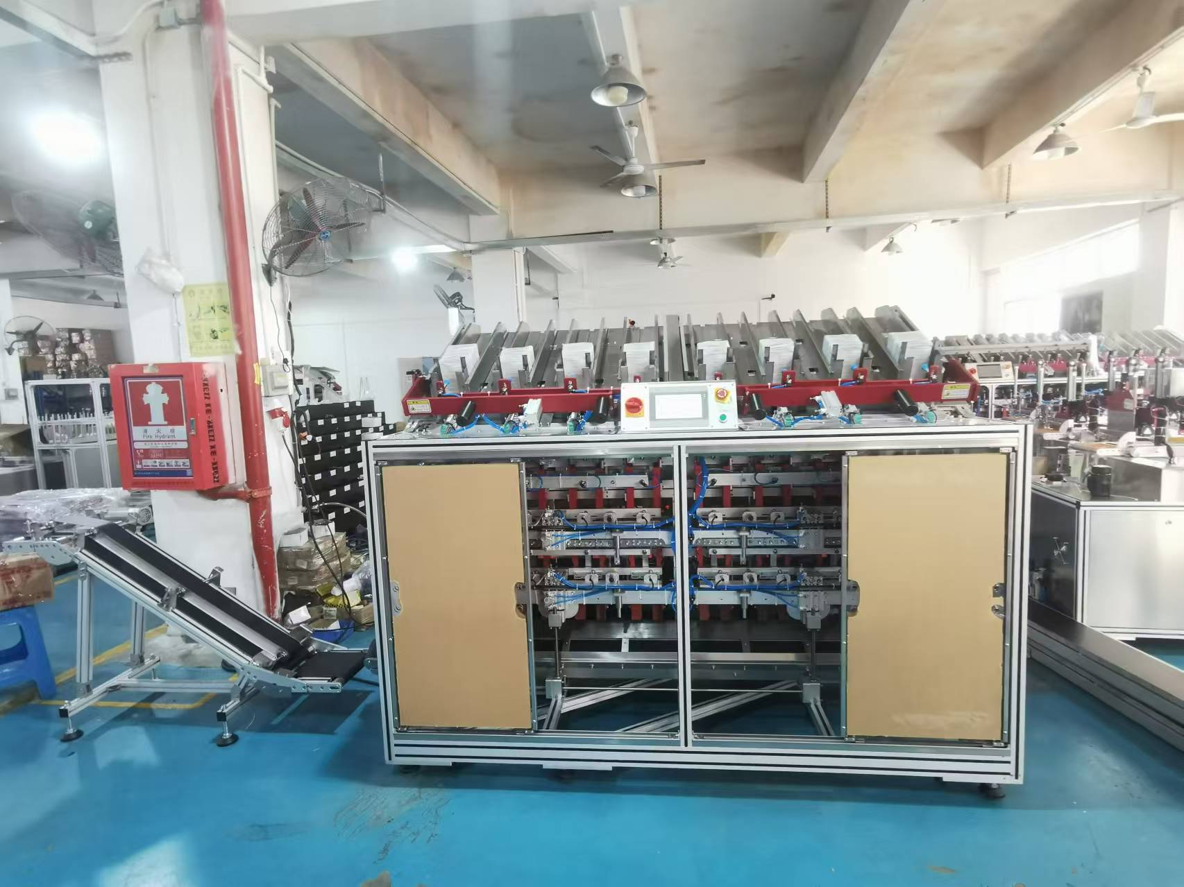 面膜灌裝機定制化與可持續(xù)技術(shù)引領(lǐng)千億市場增長